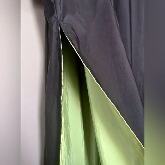 EUC Long Rain Hooded Jacket Reversible Black & Lime Green Coat - Women’s XL XXL - Picture 5 of 13